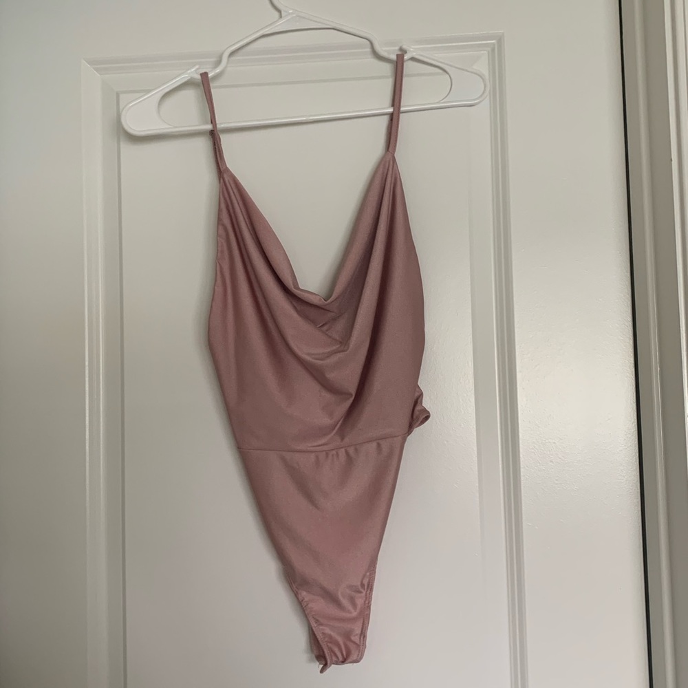 Womens Blush Open Back Cowl Neck Bodysuit Size M